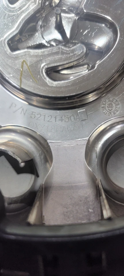 Dodge Ram 2500 3500 Sprinter 2003-2013 17 tapa central cromada 2187 OEM 52121450AD Foto 3 de 4