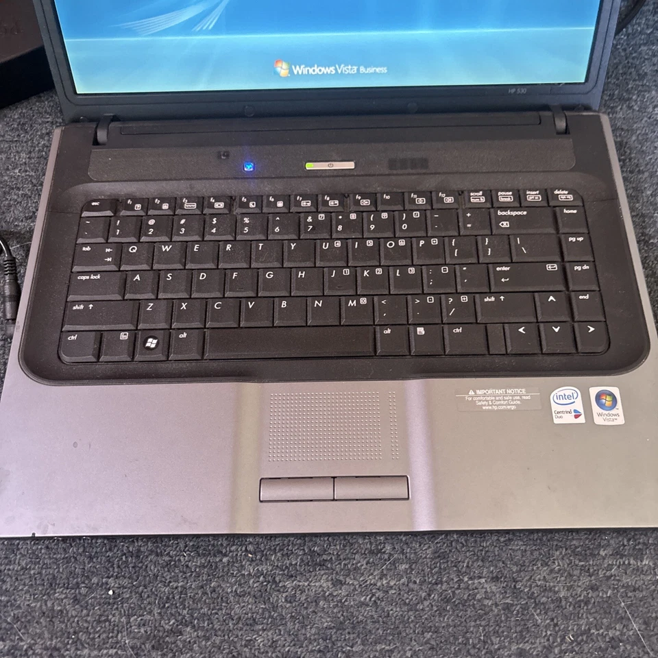 HP 530 75gb HDD Laptop 2gb RAM DVD Drive *Not Working For Parts Repair* - Image 3 of 4
