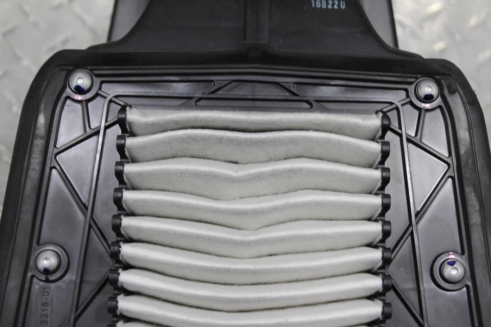 2017 VICTORY OCTANE AIRBOX AIR INTAKE FILTER BOX - Image 3 of 4