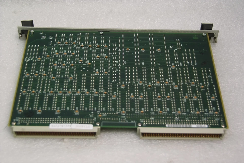 MOTOROLA VME  340B BOARD FREE SHIP - Image 4 of 4