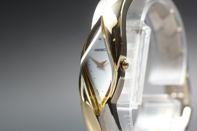 [Near MINT] Vintage SEIKO Rivoli 2E20-753A Gold Silver Quartz Ladies Watch JAPAN
