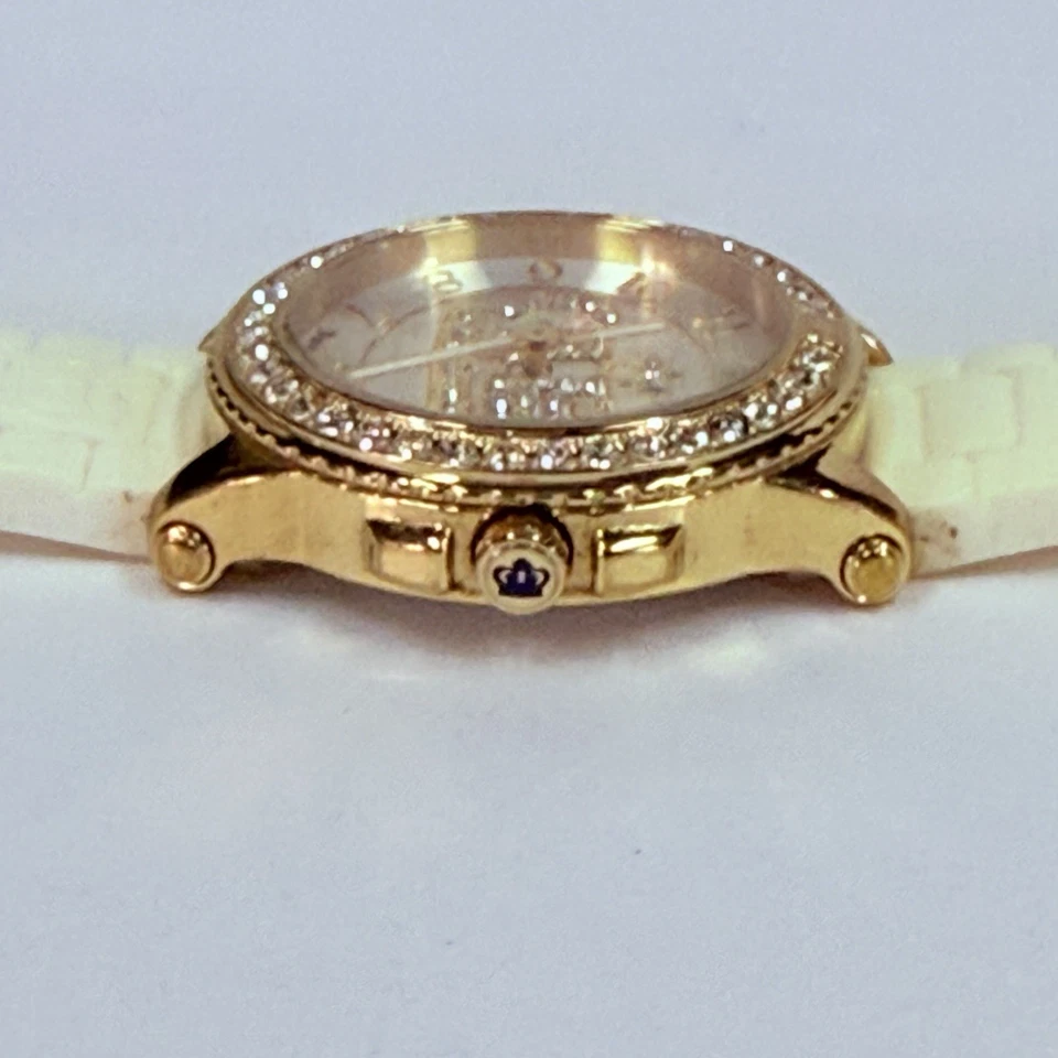 Juicy Couture Ladies Watch White Gold Crown Swarovski Crystals Water Resistant - image 4 of 4