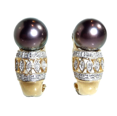 HARRY IVENS 585 Yellow Gold 050ct Diamond Tahitian Pearl Earrings 21.3mm 6.8g