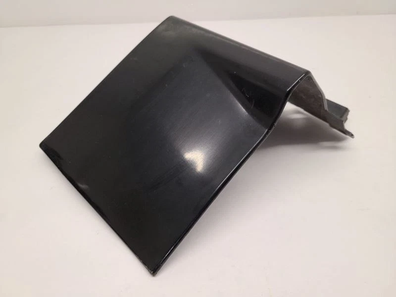 2004-2009 CADILLAC SRX RH PARA-LAMA DIANTEIRO DIREITO INFERIOR MOLDURA PRETO - Imagem 3 de 4