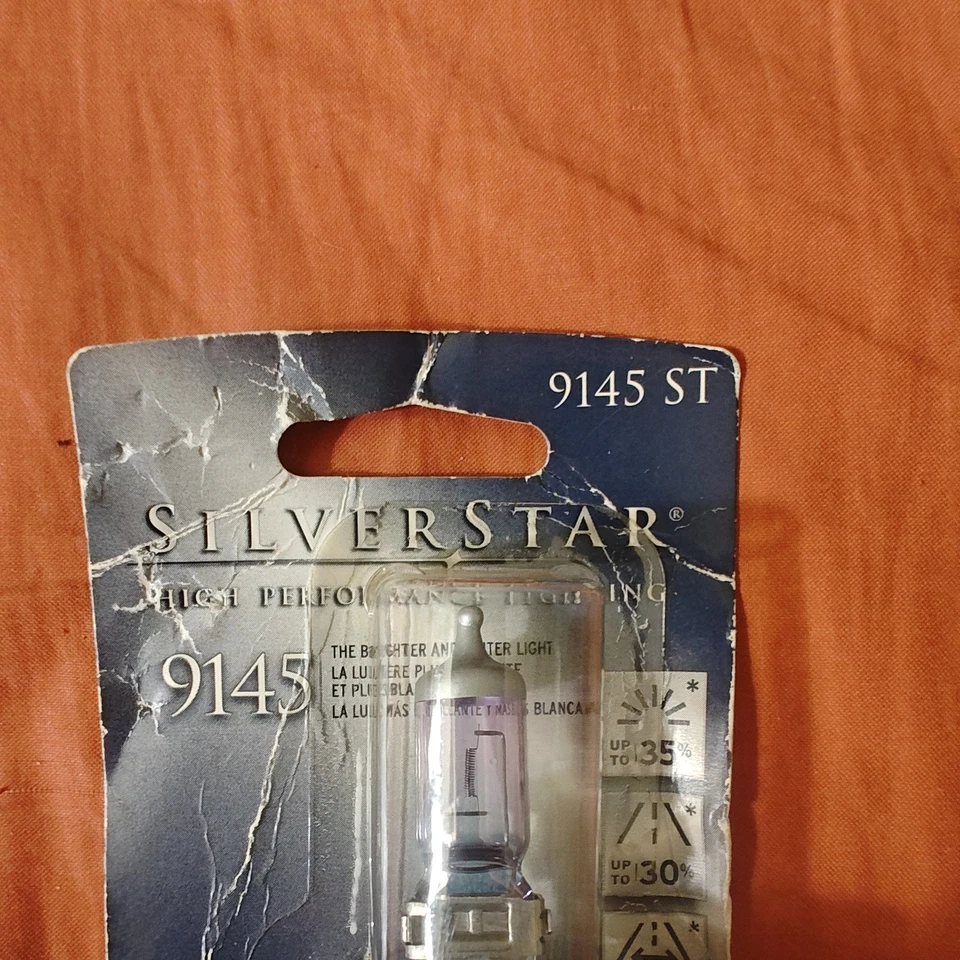 SYLVANIA - 9145 SilverStar Bombilla antiniebla - Halógena de alto rendimiento (1 bombilla) Foto 2 de 4