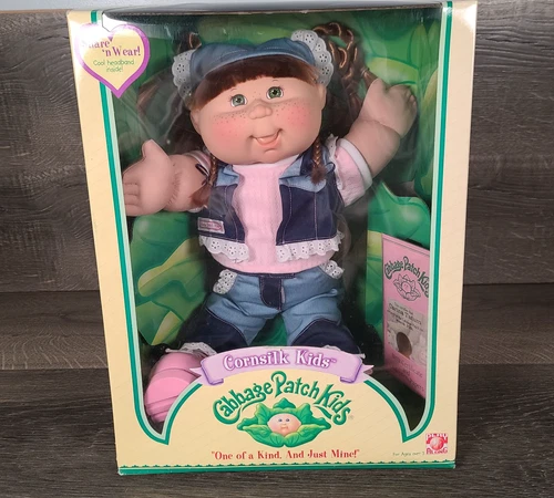 NIB Cabbage Patch Kids Cornsilk Kids Share ‘n Wear Carina Tatum