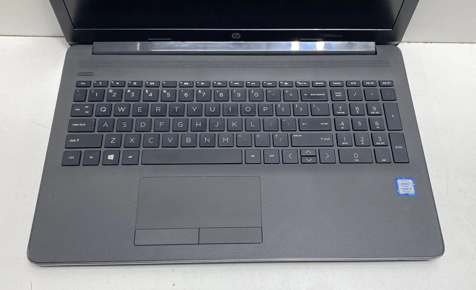 HP 250 G7 15.6" Intel Core i3 7ª Gen. Procesador | Para piezas/reparación Foto 4 de 4