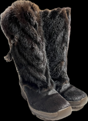 NIS Faux Fur Mada e Italiana Boots With Faux Fur Uppers Wool Lined Size 38/7.5-8