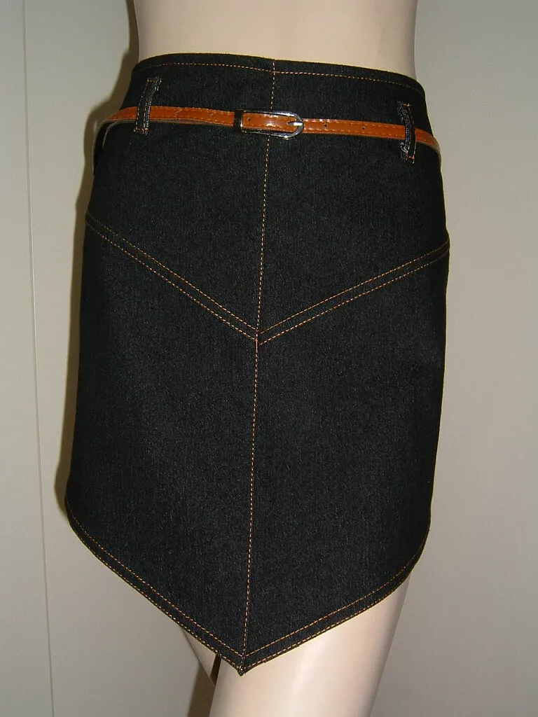 GONNA JEANS ASIMMETRICA TAGLIA 46 ESISTO DI COMBIPEL LEGGI LE