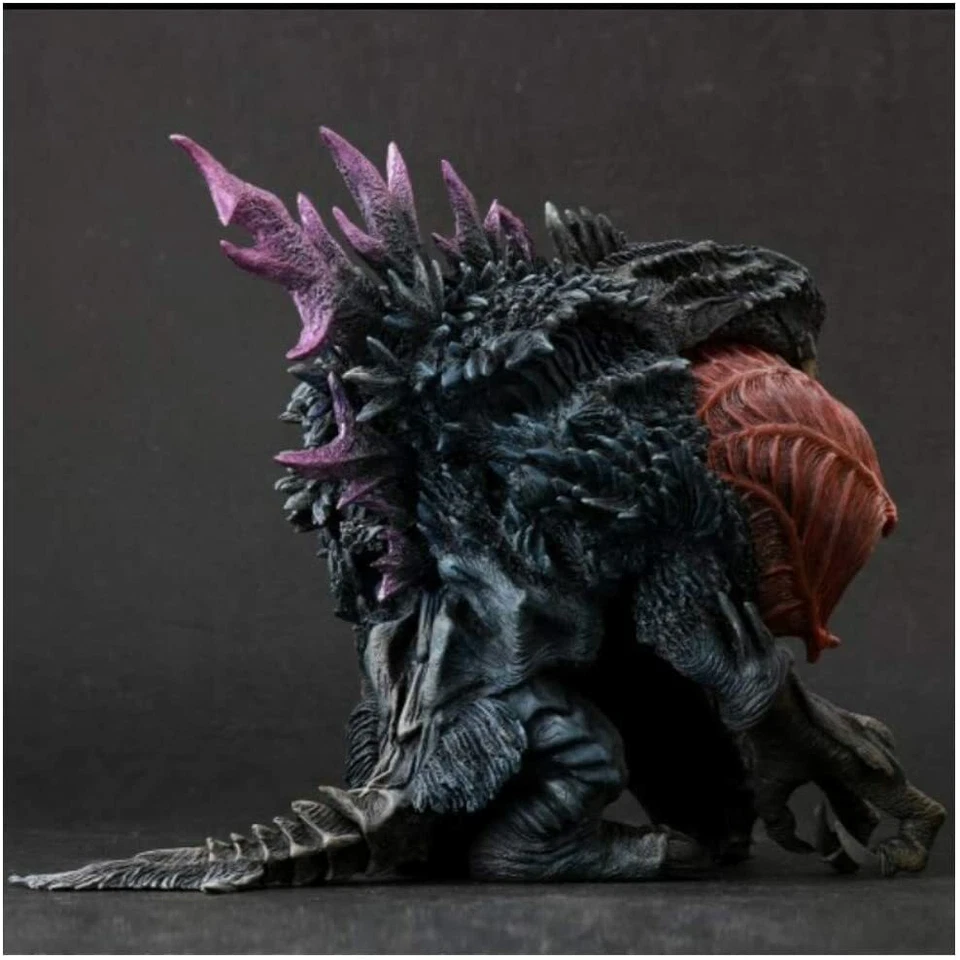 X-Plus DefoReal Series Orga Ric Toy Limited Edition Vinyl Figure Godzilla 2000 - Image 4 of 4