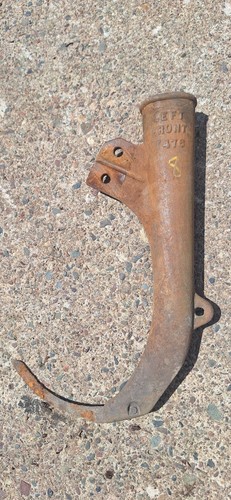 Grain Drill Boot "Left Front T476" mccormick IHC Cleaner Not Good