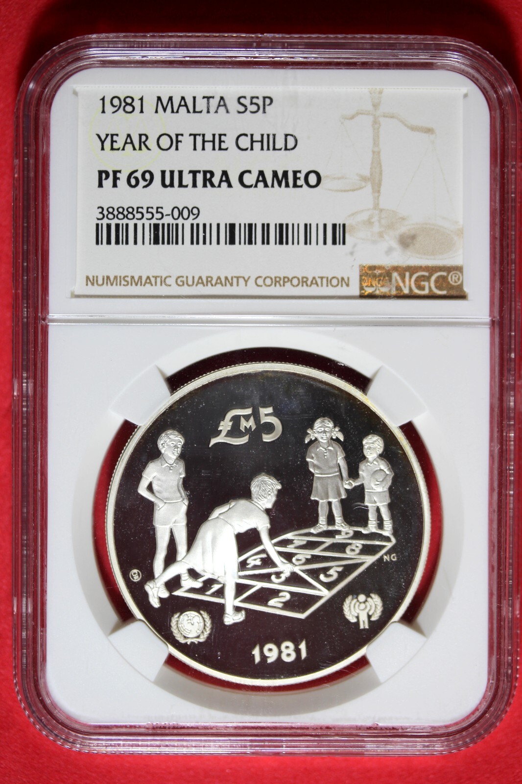 Picture 1 of 2