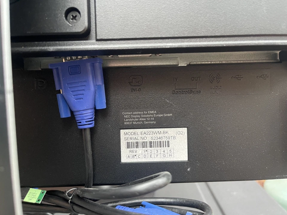 Whole lot of 4 monitors NEC MultiSync 22" Computer Monitor EA223WM - Image 3 of 4