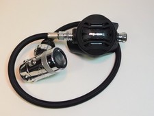 Regolatore Apeks XTX50 - Tubo intrecciato - DIN primo stadio - primario secondo stadio