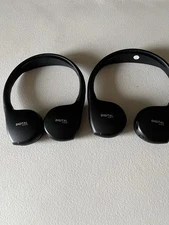 Set Of (2) Genuine GMC/Chevrolet OEM Digital/Audio Wireless Headphones.