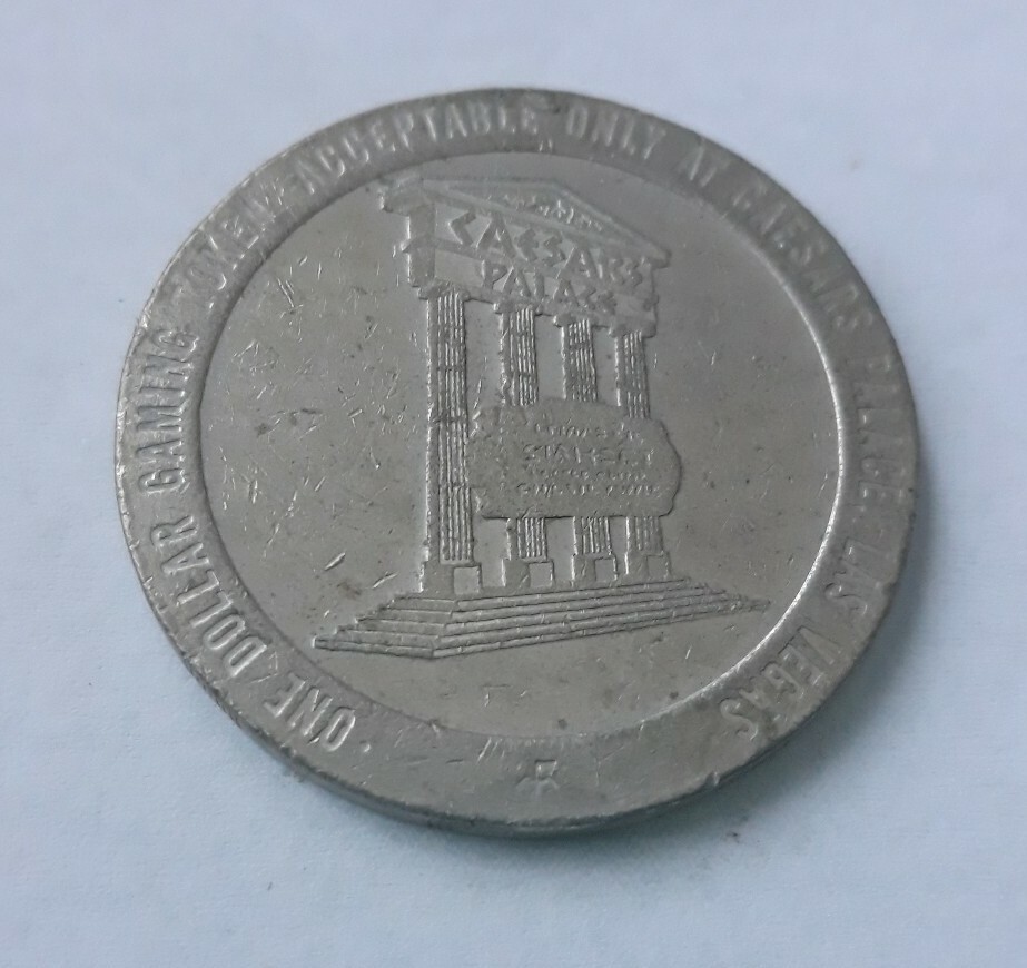 コレクション Barbados Ten Dollar Coin 1979 1979 Barbados Coin 10 (TEN) Cents Bird Bajan Nice Coin Toned