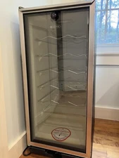 U-line Wine Captain Model: 15WC - Very Good