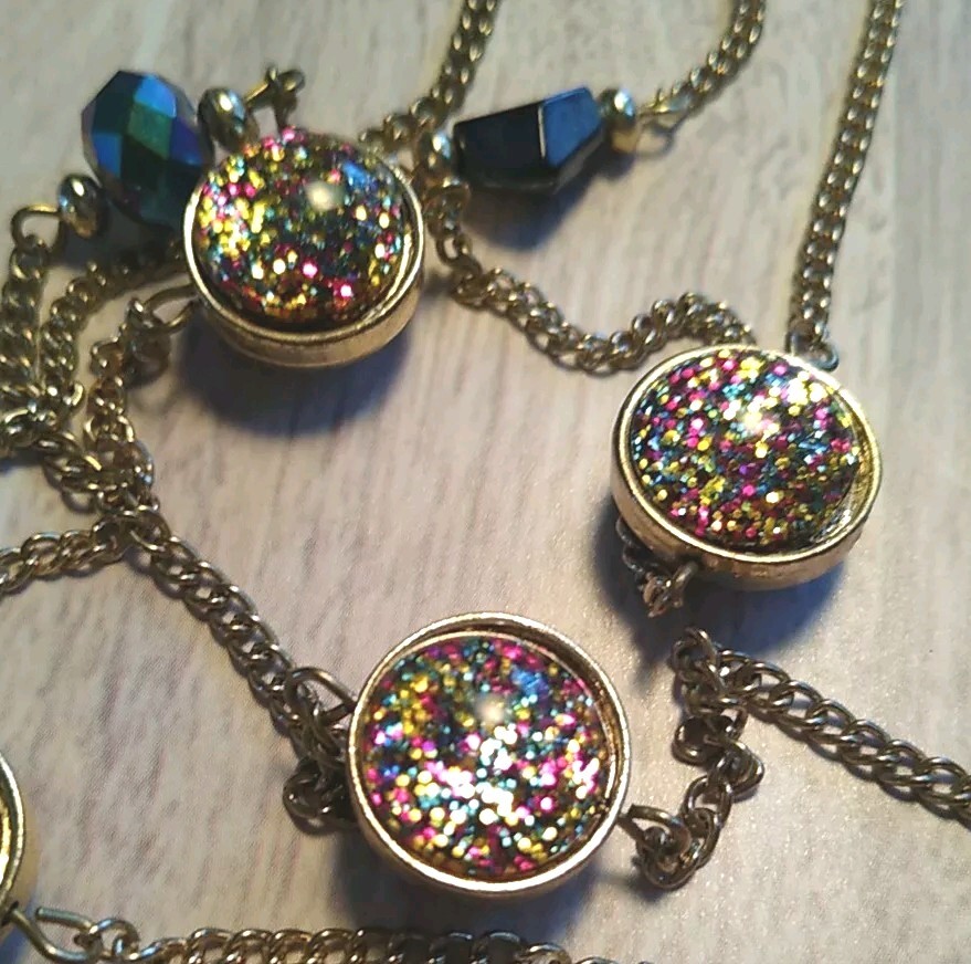 FUN! Unsigned Glitter Acrylic Cabochon Multi stra… - image 5