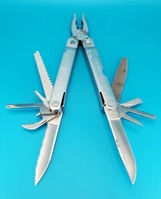Leatherman Super Tool! 01/01 Date! CAMPBELL