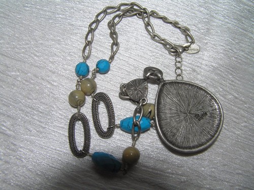 Estate Lia Sophia Rustic SIlvertone with Plastic Turquoise & Green Swirl Beads - Picture 5 of 5