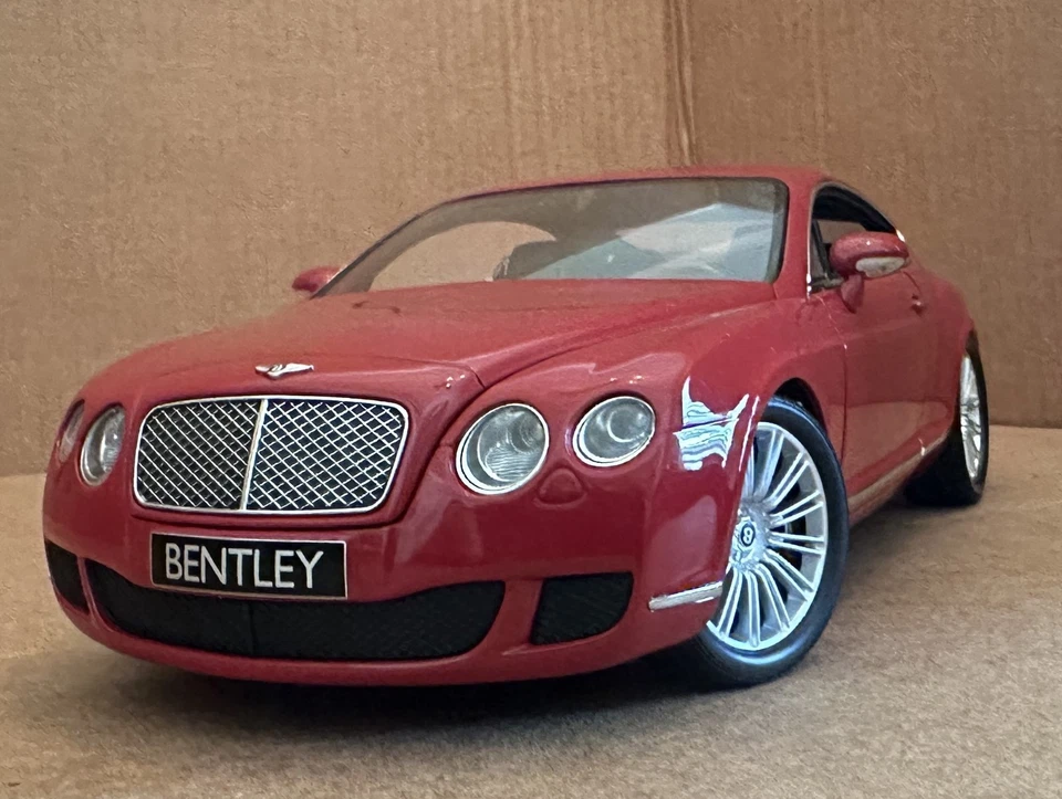 Minichamps 1/18 scale Bentley Continental GT 2008 Red, Excellent Condition - Image 3 of 4