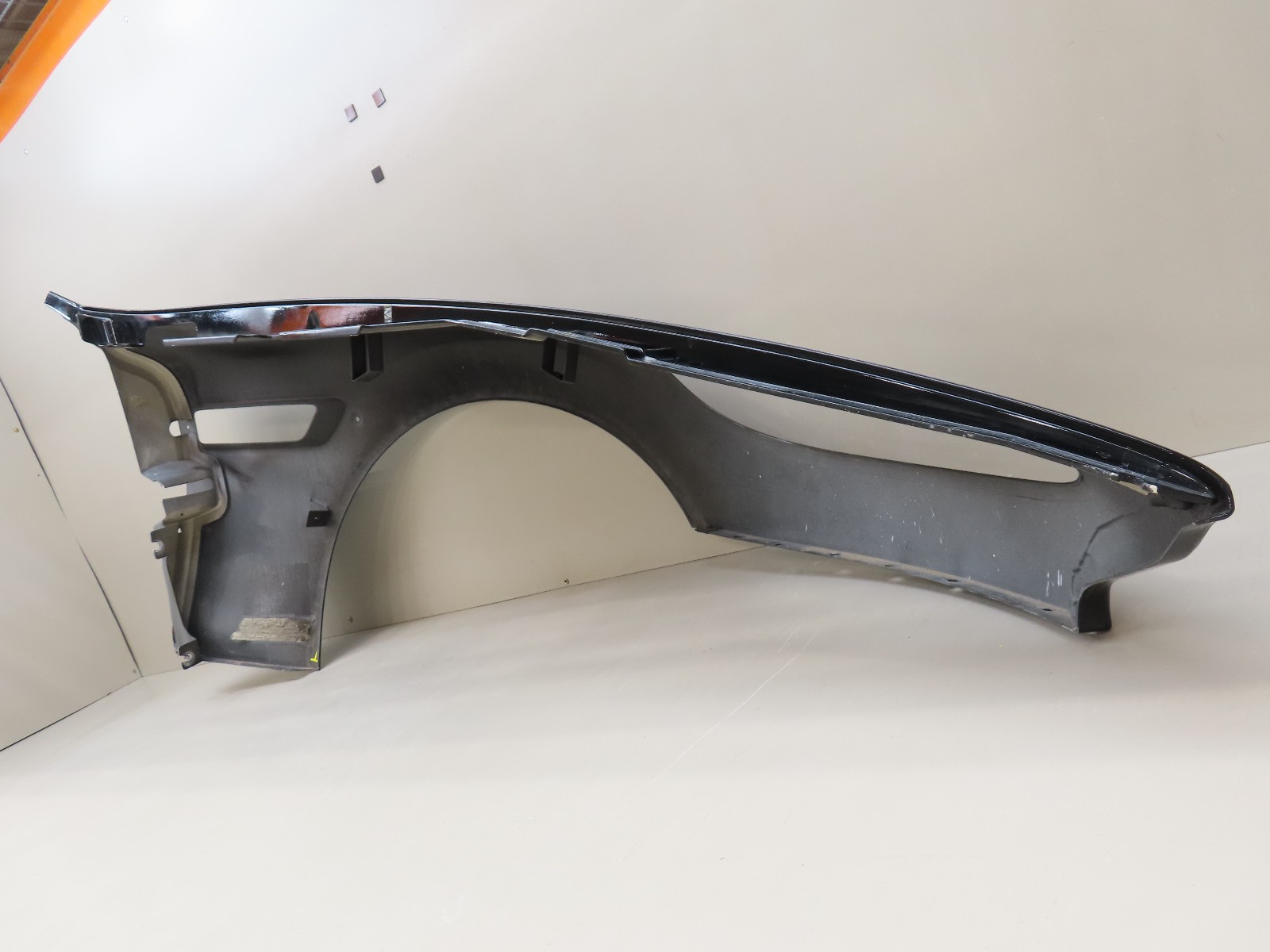 2008-2012 ASTON MARTIN DBS FRONT LEFT DRIVER SIDE FENDER PANEL OEM