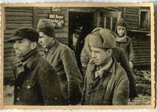 WWII ARCHIVE PHOTO: AUSCHWITZ LIBERATION — PRISONERS LEAVING THE CAMP