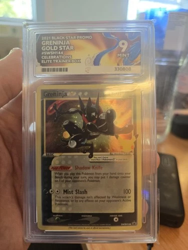 Pokémon TCG - Greninja Gold Star SWSH144 Celebrations - Ace 9 Mint
