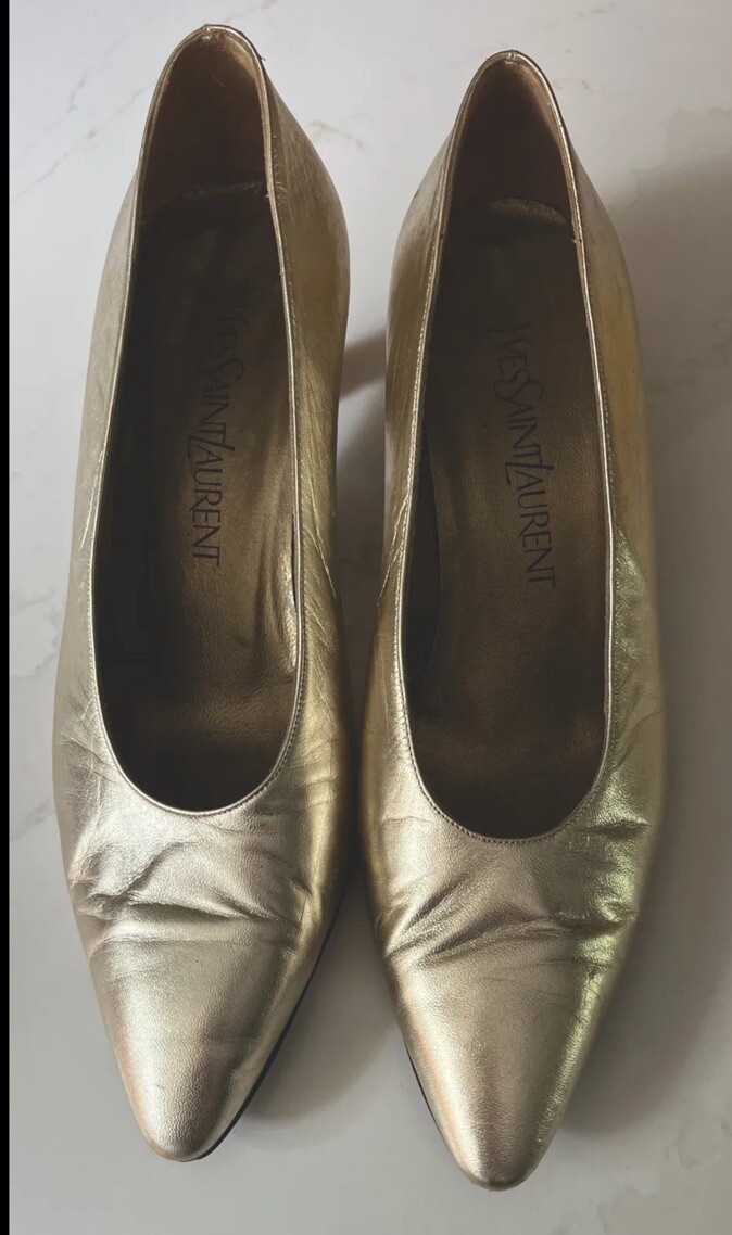 Décolleté Yves Saint Laurent oro metallizzato in pelle punta taglia 6 5