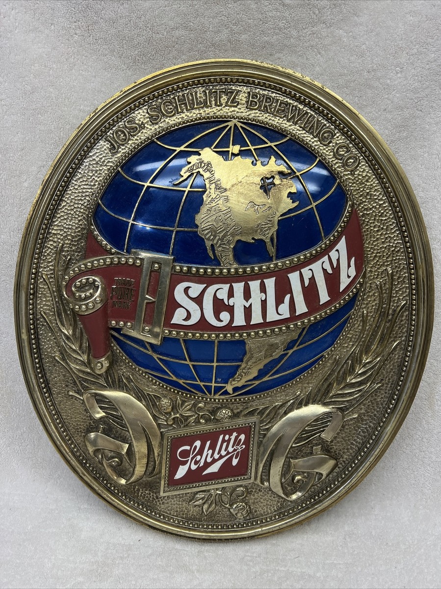 VINTAGE SCHLITZ BEER PLASTIC WALL SIGN 15 1/2