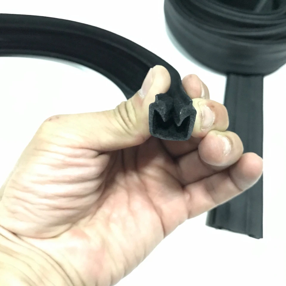 TOYOTA CORONA RT40 RT43 RT51 RT60 RT61 RT72 Cristal Canal Goma NUEVO x 4 Foto 4 de 4