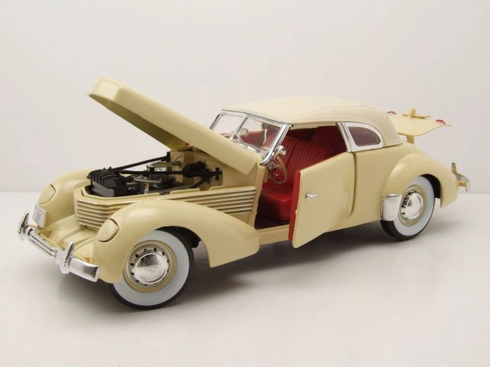 Cord 810 1936 gelb Modellauto 1:18 Signature Models - Bild 4 von 4