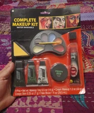 Vintage Halloween 9 Piece Complete Makeup Kit Vampire Blood Creepy Skin Sponge 