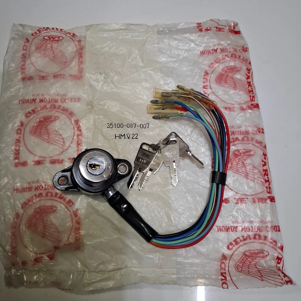 Conjunto de interruptor peine 8 cables P/N 35100-087-007 nuevo de stock Honda C50 C70 C90 Foto 3 de 4