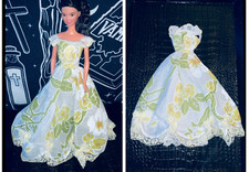 VTG Barbie Yellow Floral Gown Scallop Lace Eyelet Off Shoulders Petticoat