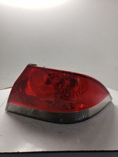 Used Right Tail Light Assembly fits: 2002 Honda Cr-v Japan built Right Grade A