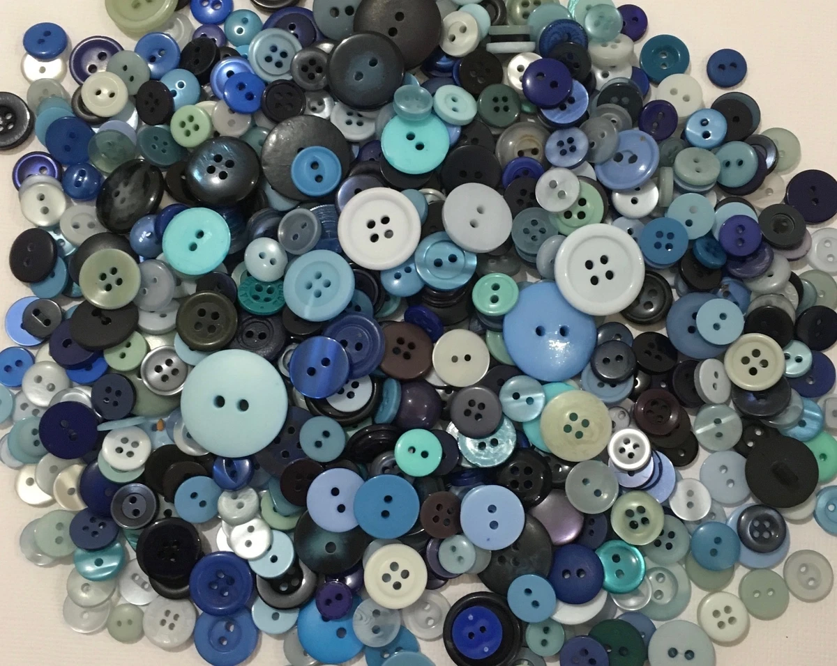 Cheap buttons in bulk sale