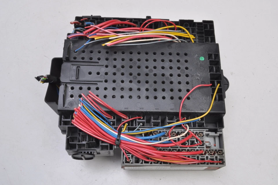 VOLVO V70 II Centralina Fusibile 8676286 - Immagine 4 di 4