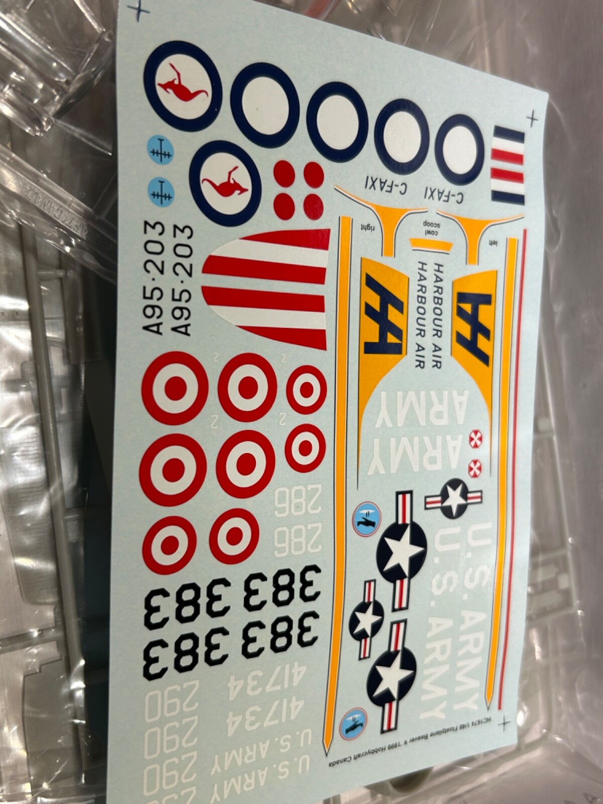 Hobby Craft HC1674 148 Scale Beaver Float Plane Harbour Air Canadian