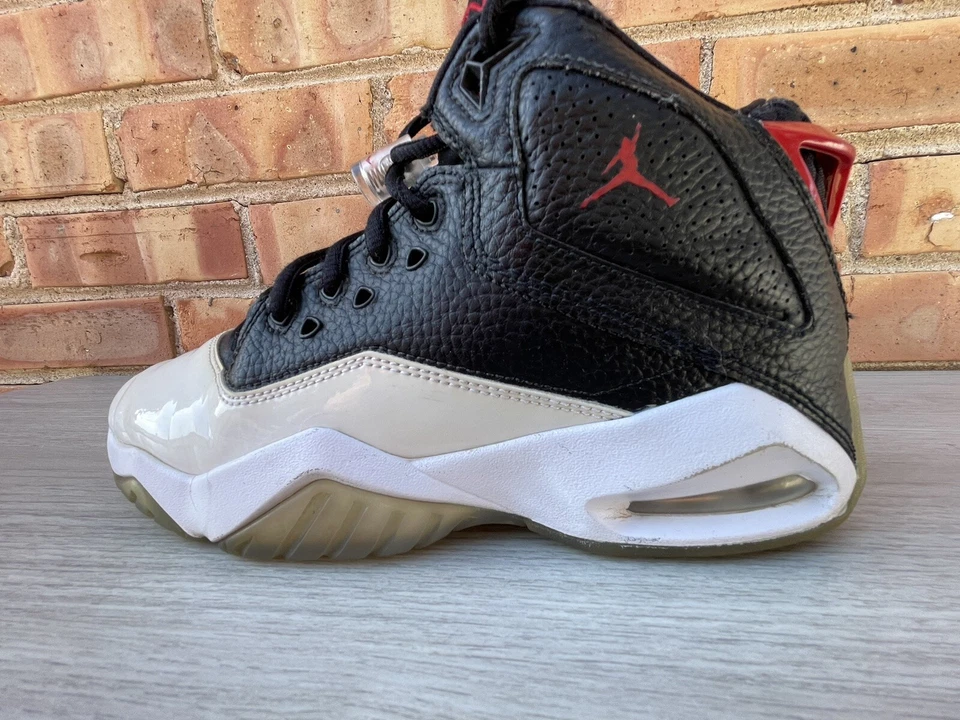 🔥 Nike • Air Jordan B Loyal Negro Rojo Universitario Blanco CK1425-016 • Talla Juvenil 4Y Foto 4 de 4