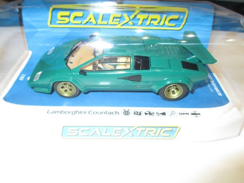 scalextric 1:32 LAMBORGHINI COUNTACH VERDE PINO - 第 1/3 張圖片