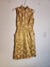 Vintage 1960s 1950s Gold Floral Asian Style Cheongsam Dress Slit Sides Full Zip