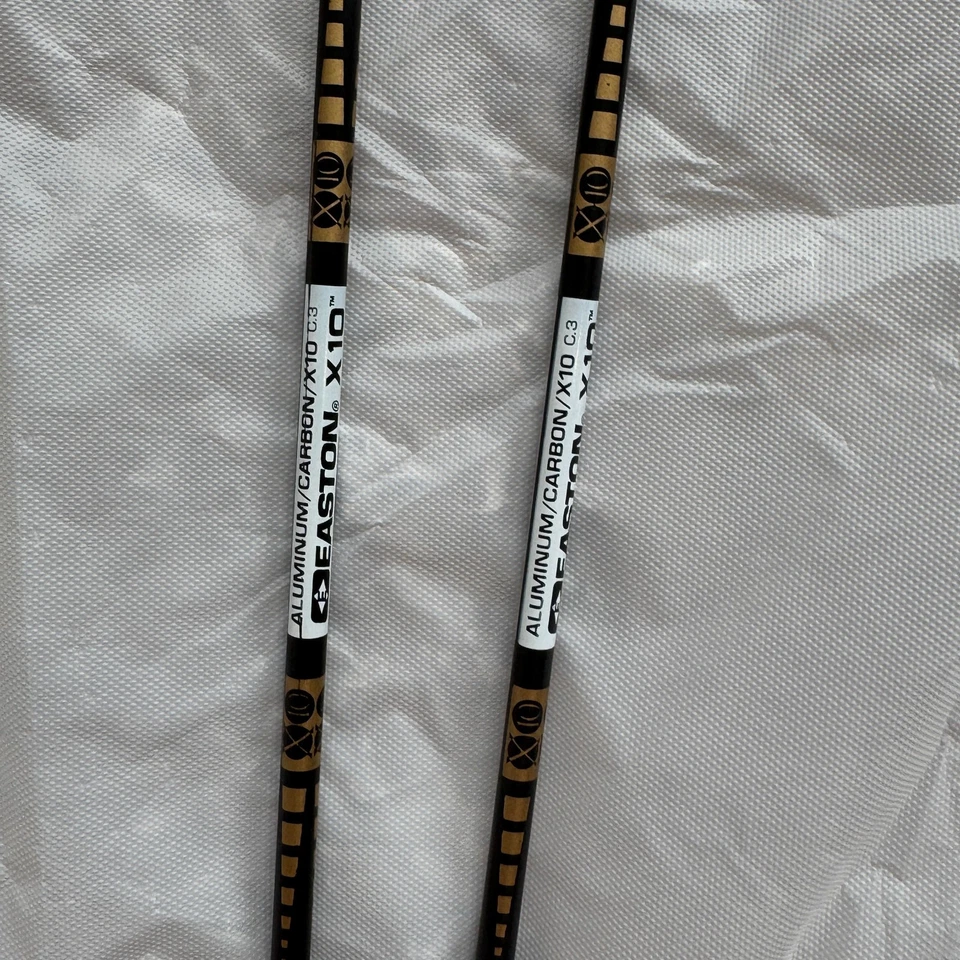 2 Easton X10 Arrows, 650 Spine With Extras - Image 2 of 4