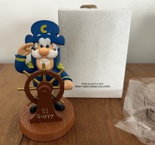 NEW with Box Captain Cap'n Crunch S.S. Guppy Mail -In 4" Tall Adventure Figure
