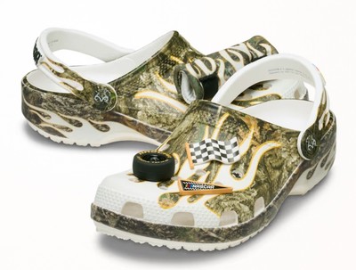 CROCS X NASCAR Men\'s Size 12 REALTREE CLASSIC CLOG‎ With Jibbitz 210827-90H New NEW CROCS X Nascar Realtree Camo Classic Clog w Jibbitz  main image 3