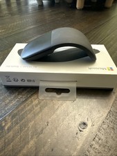 Microsoft Black Standard Arc Mouse  Souris Arc.