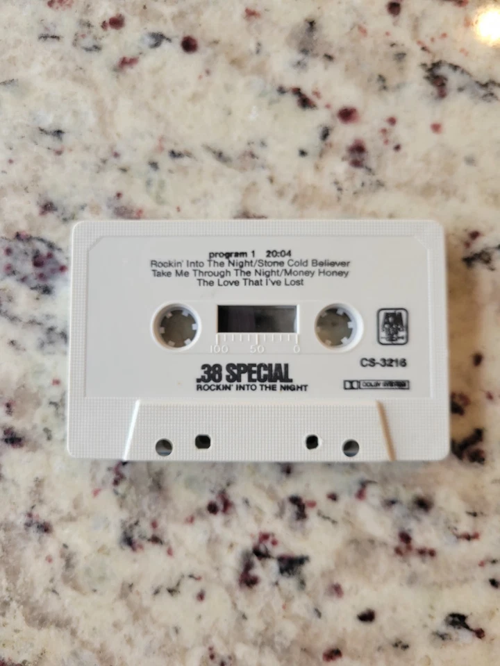 38-Special Rockin - Into The Night Cassette Tape 1979 A&M Classic Rock w/ Insert Foto 3 de 4