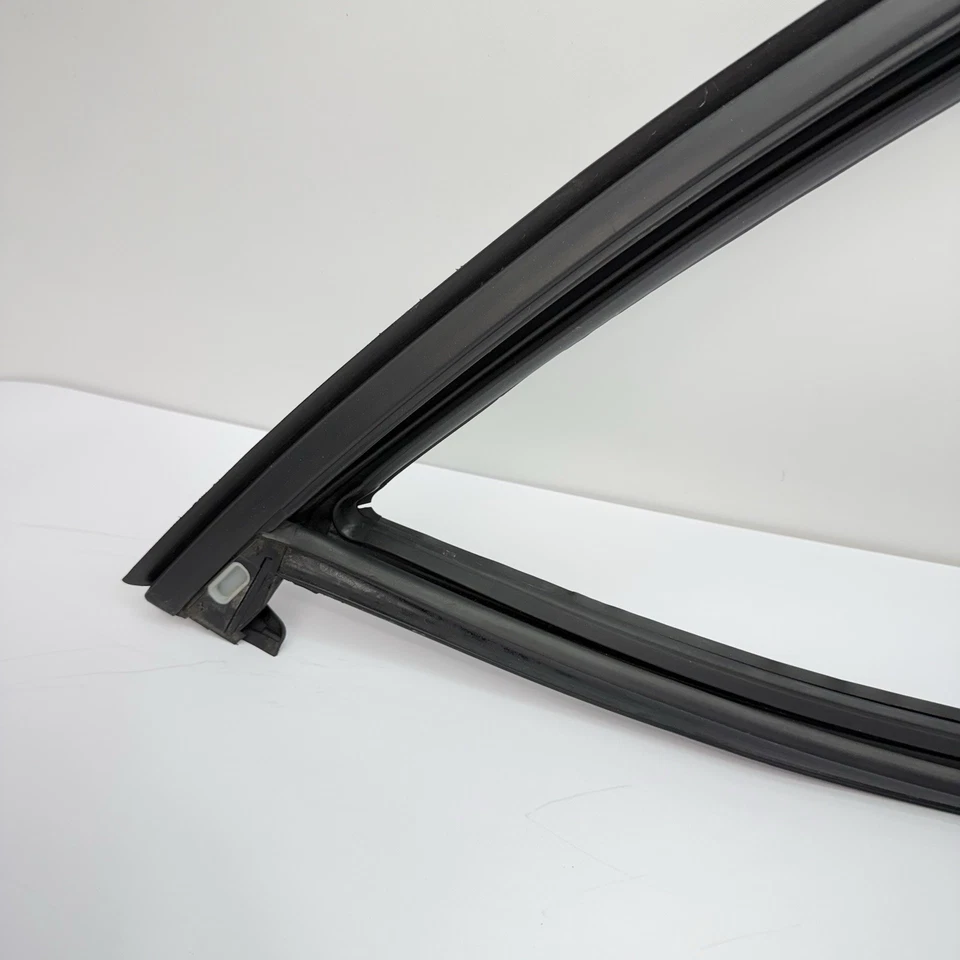 2019-2025 Volvo S60 Front Right Door Window Glass Run Channel Seal OEM - Image 3 of 4