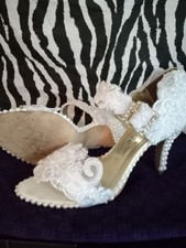 A Perfect Match Collection White Custom Bridal Wedding Shoes Lace Pearls Sz 8.5