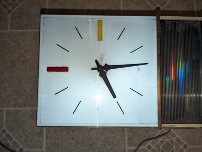 Vintage 1960s Miller High Life Lighted Bar Advertising Clock